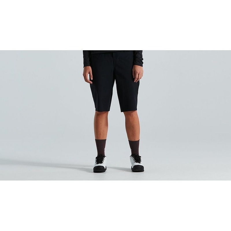 2021 SPECIALIZED TRAIL 3XDRY SHORT WOMENS - LARGE, BLACK