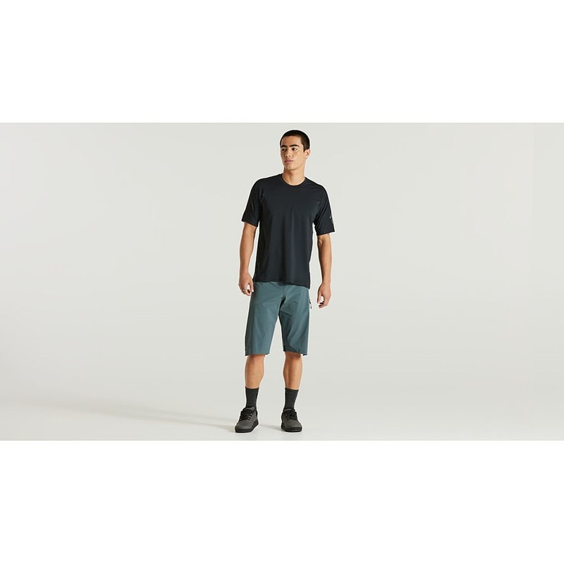 Specialized trail air short men cast battleship 42