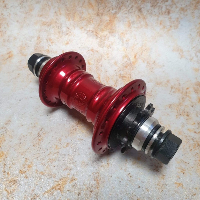 Profile Racing Mini Rear RHD Cassette Hub Red