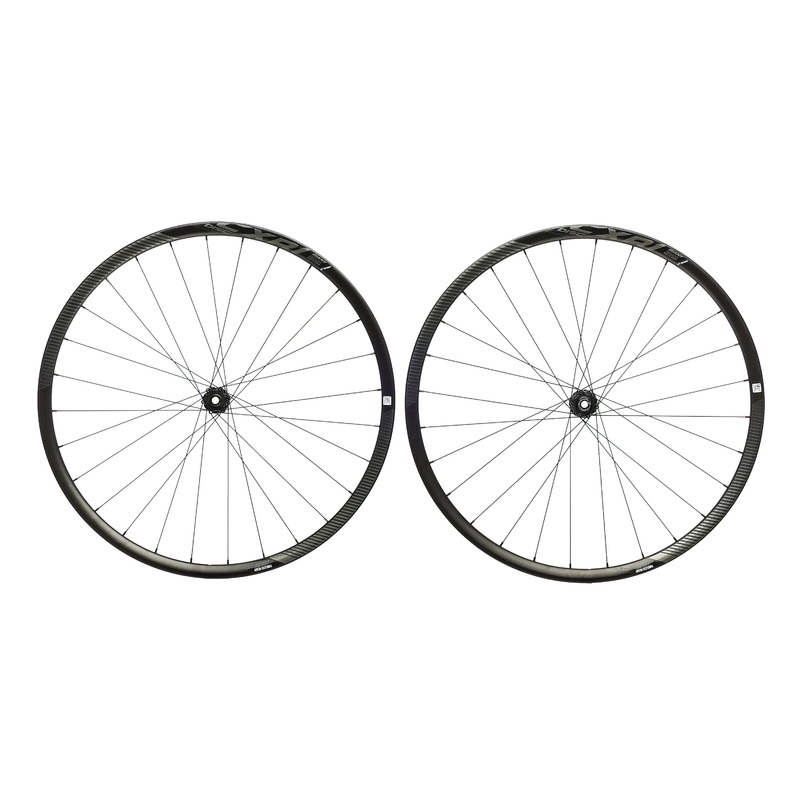 Giant CXR1 Carbon Tubeless 700c Wheelset