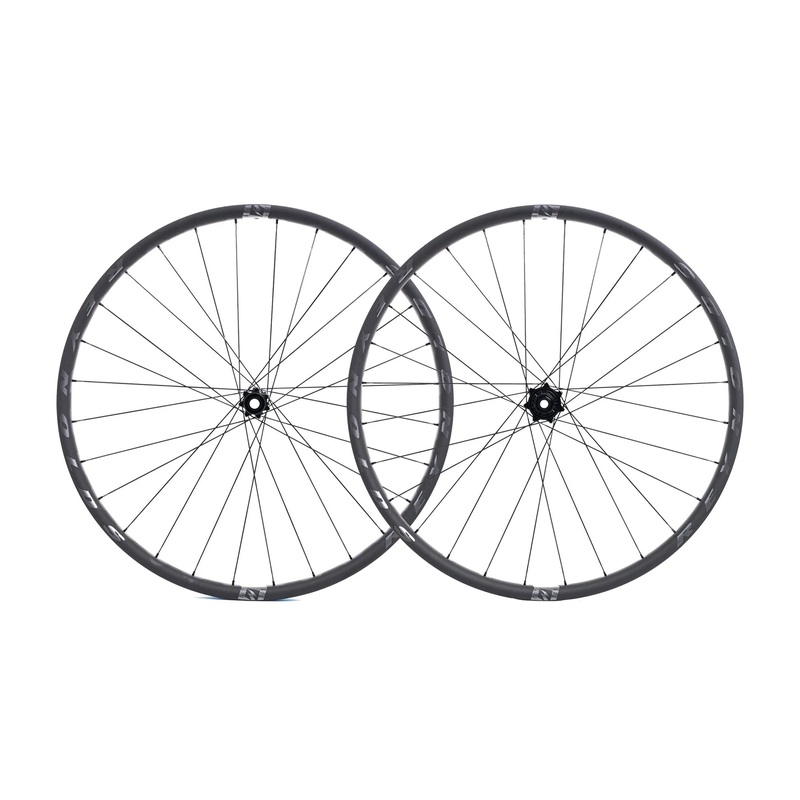 Reynolds Blacklabel 309 Enduro Pro Carbon Tubeless 29" Wheelset - XD